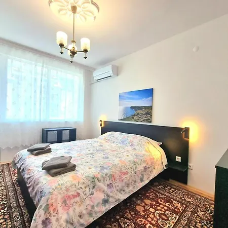 Comfortable Family With Parking Апартаменты