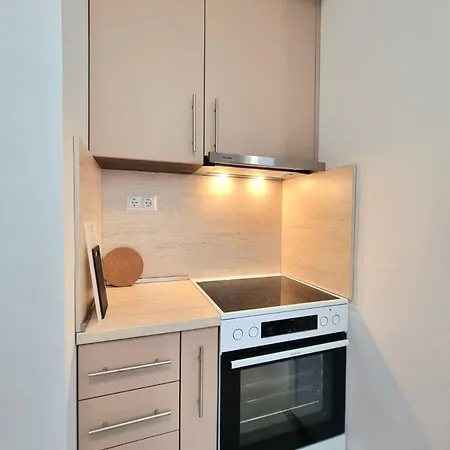 Comfortable Family With Parking Apartament Burgas