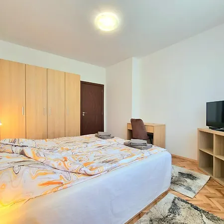 Comfortable Family With Parking Бургас